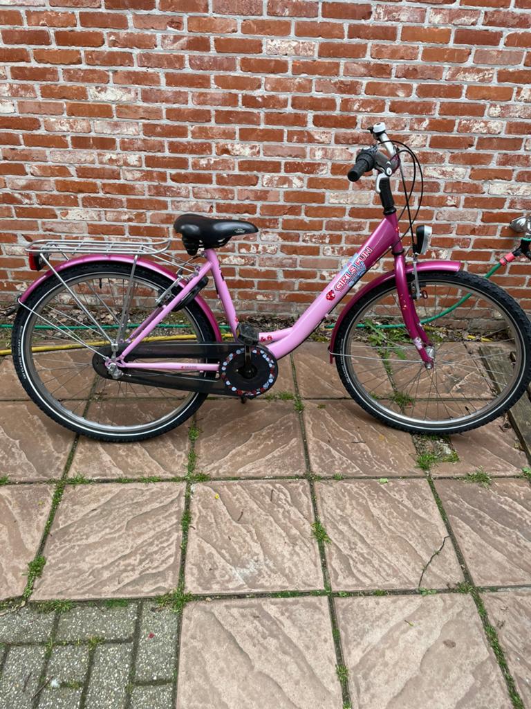 Meisjesfiets 26 inch Bike Fun Lady Bugs, Terugtraprem, Versnellingen, Zo goed als nieuw, Ophalen