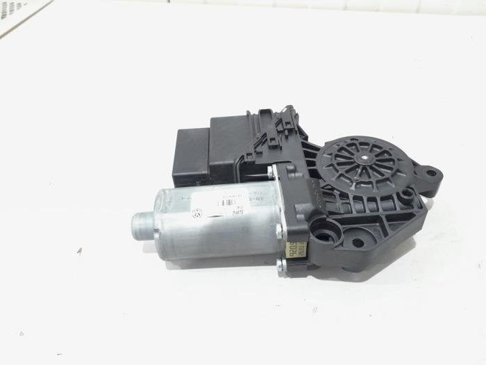 Moteur de vitre portière d'un Volkswagen Golf, Volkswagen, -, 3 mois de garantie, Utilisé