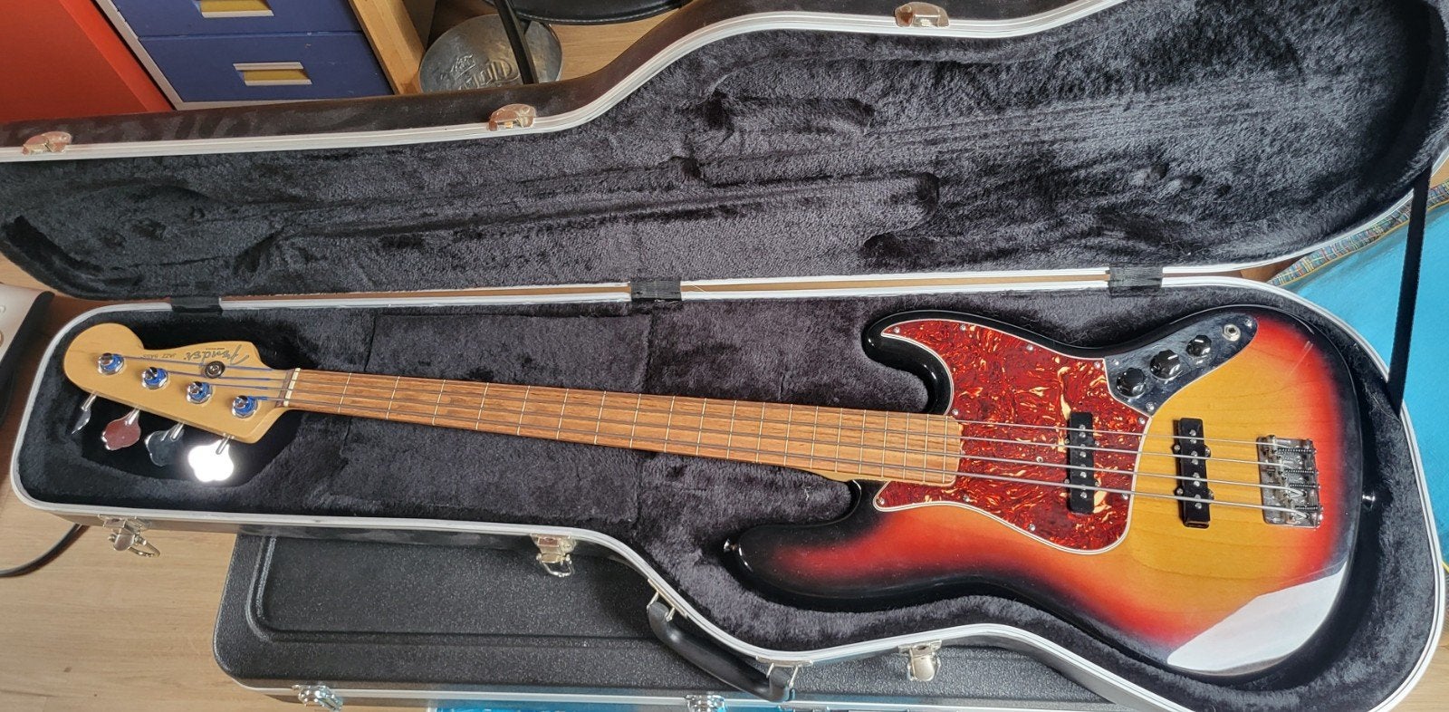 Fender fretless Jazz Bass gebouwd februari 2007., Ophalen, Gebruikt, Elektrisch, Fretloos