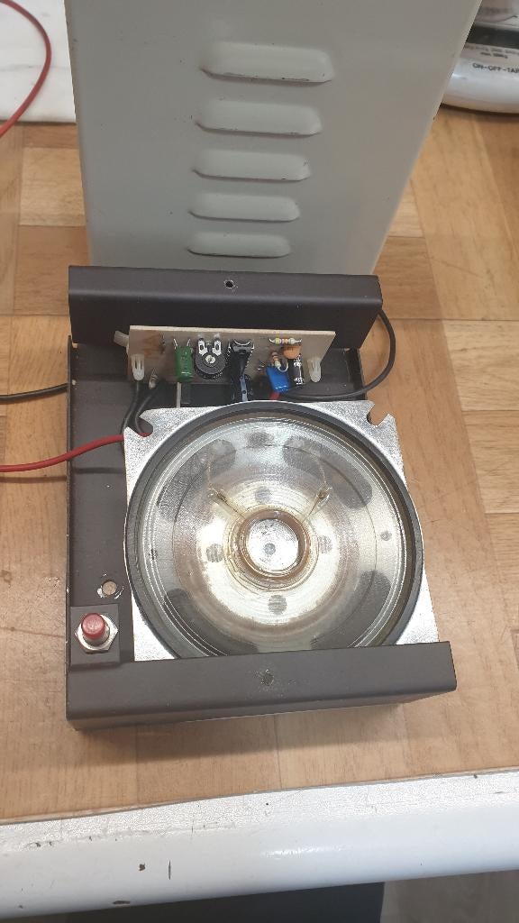 jw1393: loeiharde sirene op 12V  ca 110dB, Ophalen of Verzenden, Gebruikt
