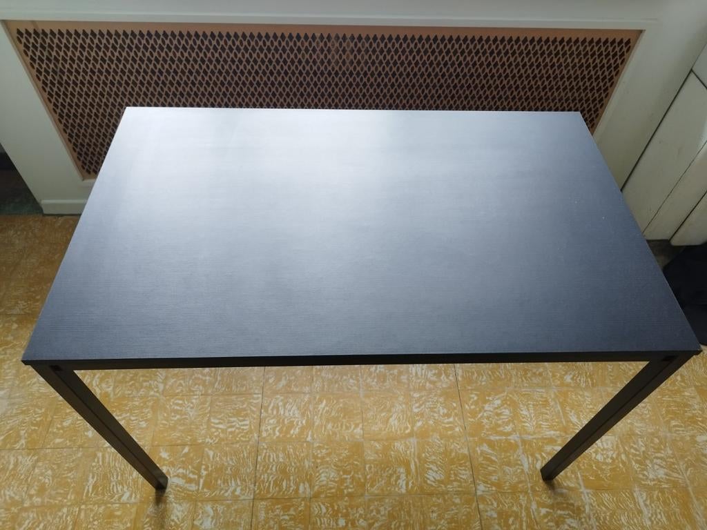 Zwarte tafel IKEA - B67 x L110 x H74, Ophalen