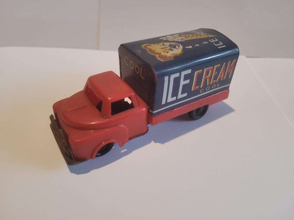 Vintage Ichimura Ice Cream Friction Truck-speelgoed uit 1960, Ophalen of Verzenden