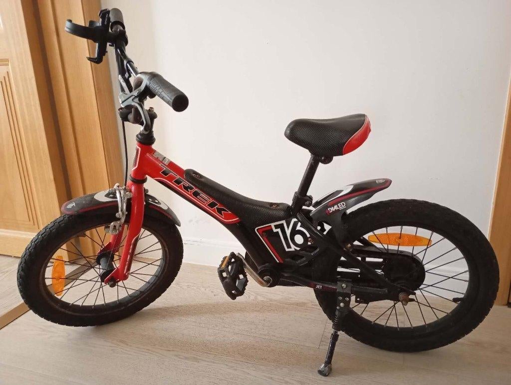 TREK Jet 16-inch Kinderfiets, Fietsen en Brommers, Fietsen | Kinderfietsjes, Ophalen, Trek, Zijwieltjes