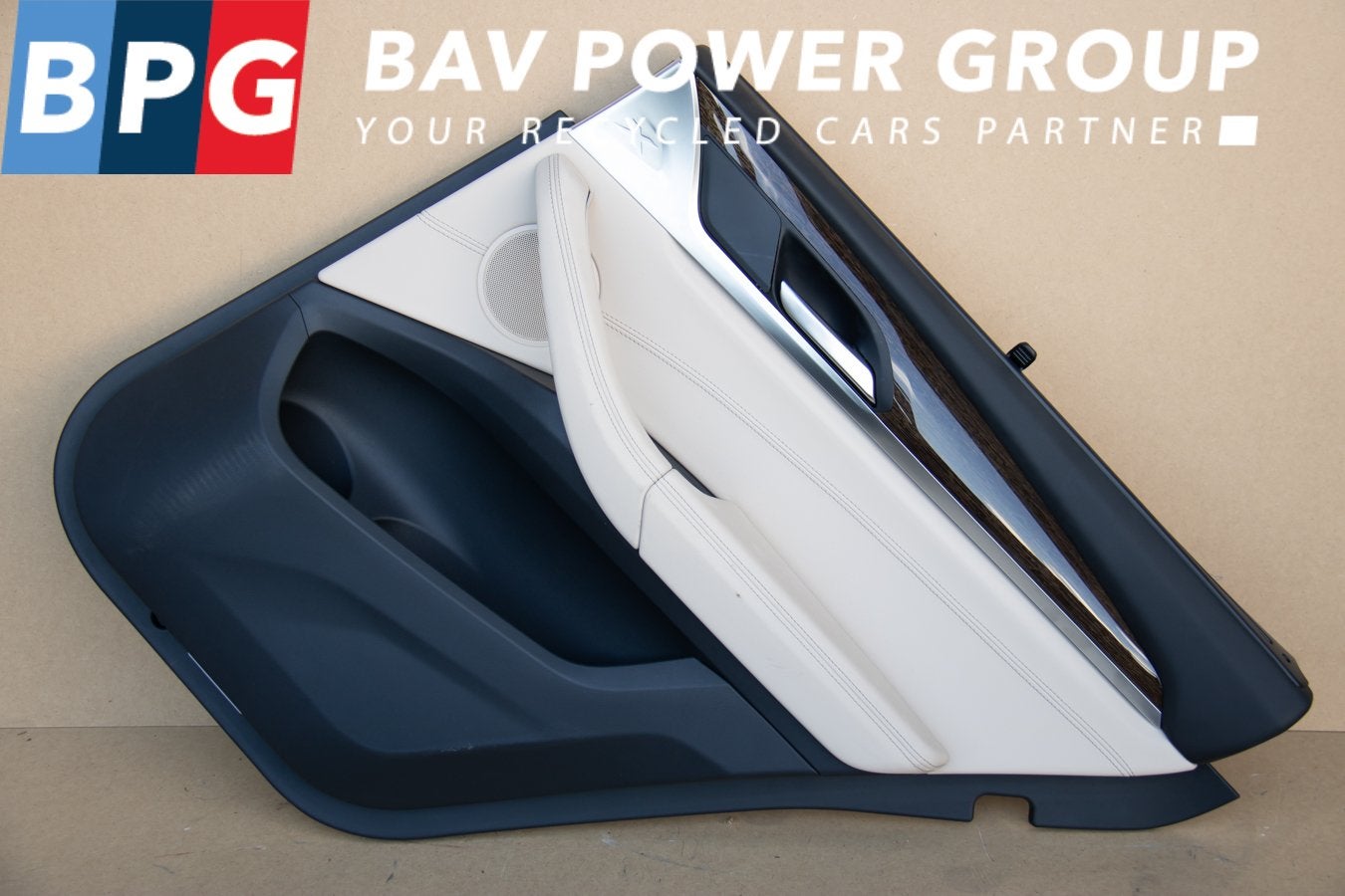 PANNEAU DE PORTE ARRIÈRE DROIT BMW X3 (G01) (51427940302), Autos : Pièces & Accessoires, Utilisé, BMW, Petuelring 130
80809  München, DE