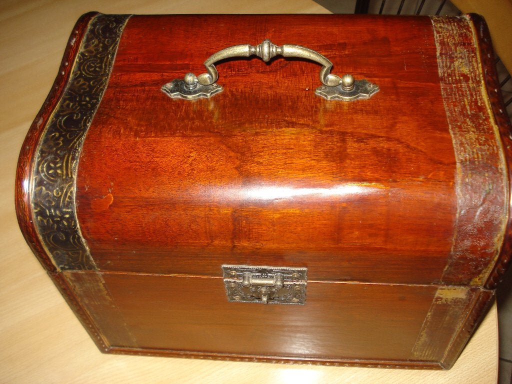 Vintage houten kistje, Ophalen