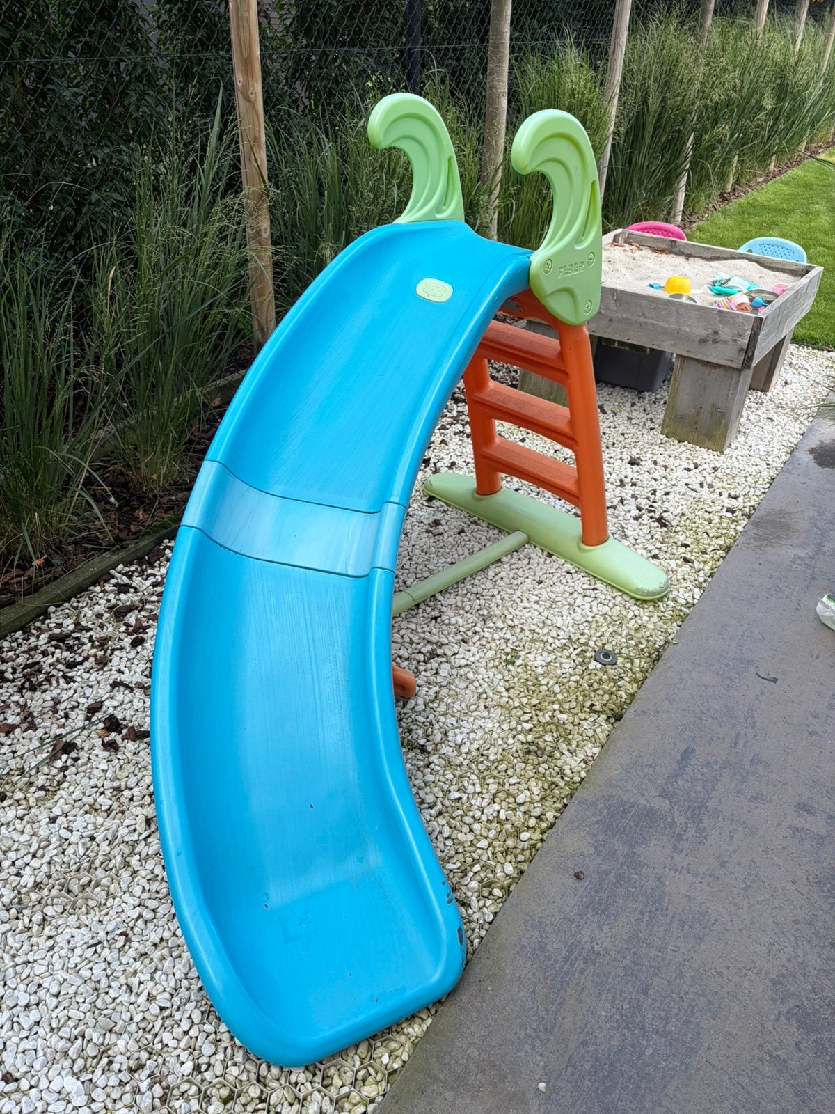 Glijbaan met wateraansluiting, Enlèvement, Utilisé, Toboggan