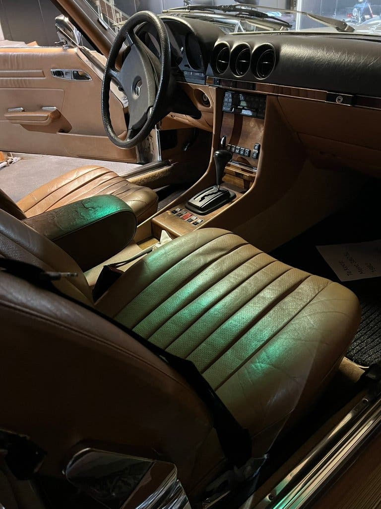 Mercedes 380 SL 1982, foto 4