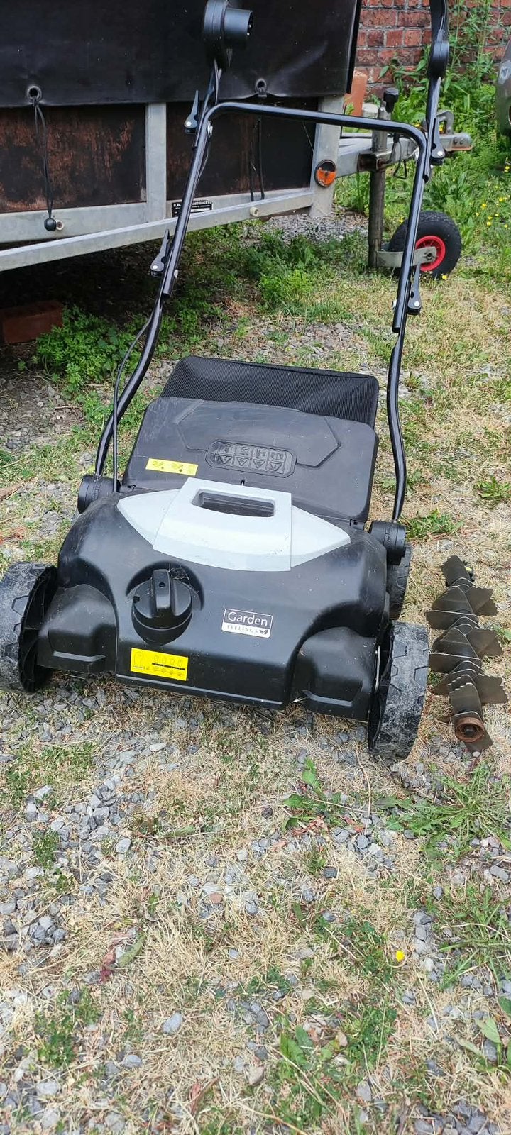 Verticuteermachine, Tuin en Terras, Ophalen, Zo goed als nieuw, Elektrisch