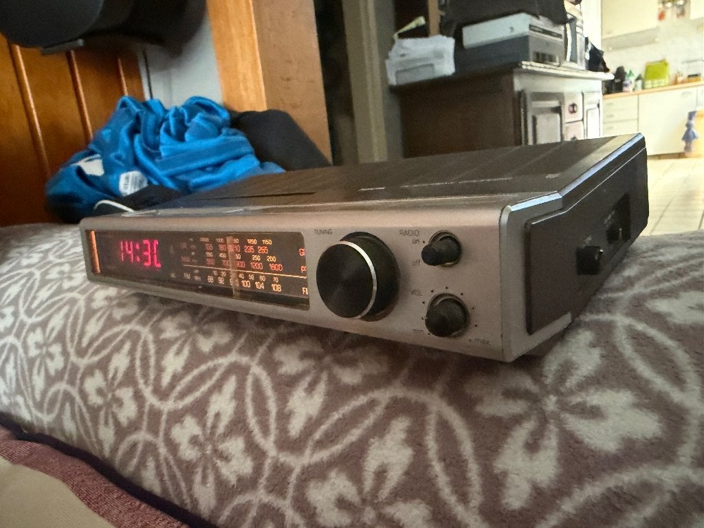 Philips 590, Ophalen, Zo goed als nieuw, Radio