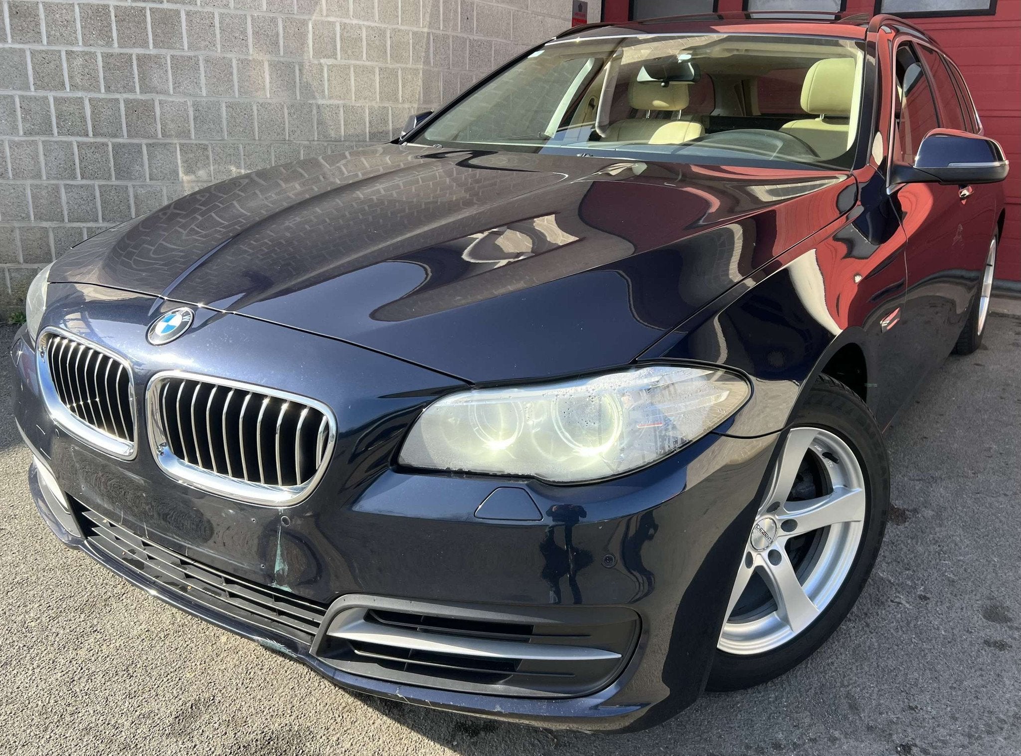 BMW 5 Serie 518 Touring dA + NAVI + BOITE AUTO + CUIR, Autos, Entreprise, 136 ch, 5 portes, Automatique