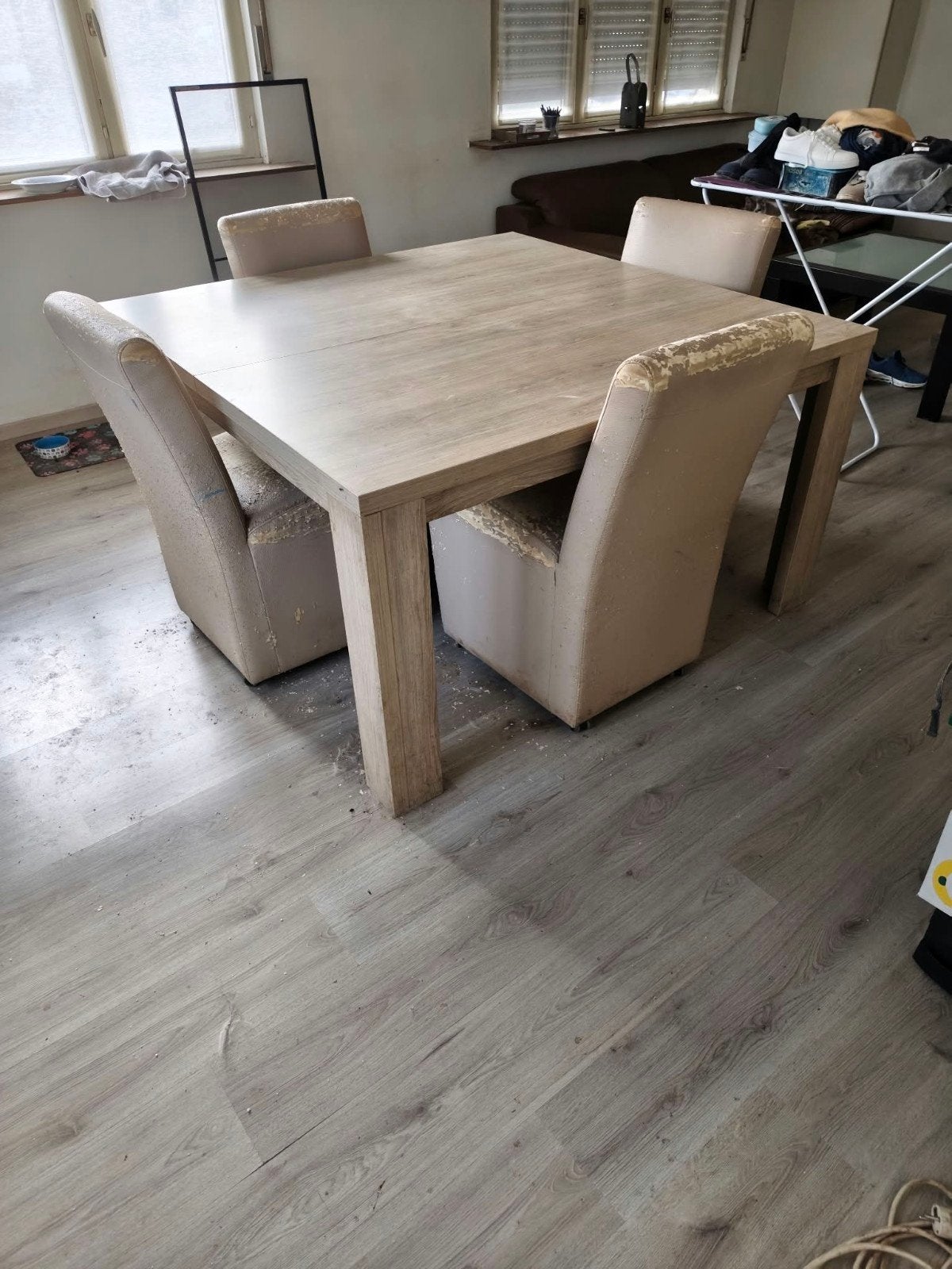 tafel, salontafel, zetel,stoelen, GRATIS, Enlèvement