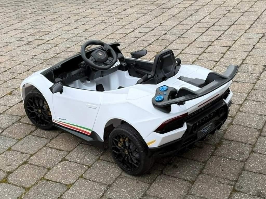 ELEKTRISCHE KINDERAUTO LAMBORGHINI, Ophalen, Zo goed als nieuw