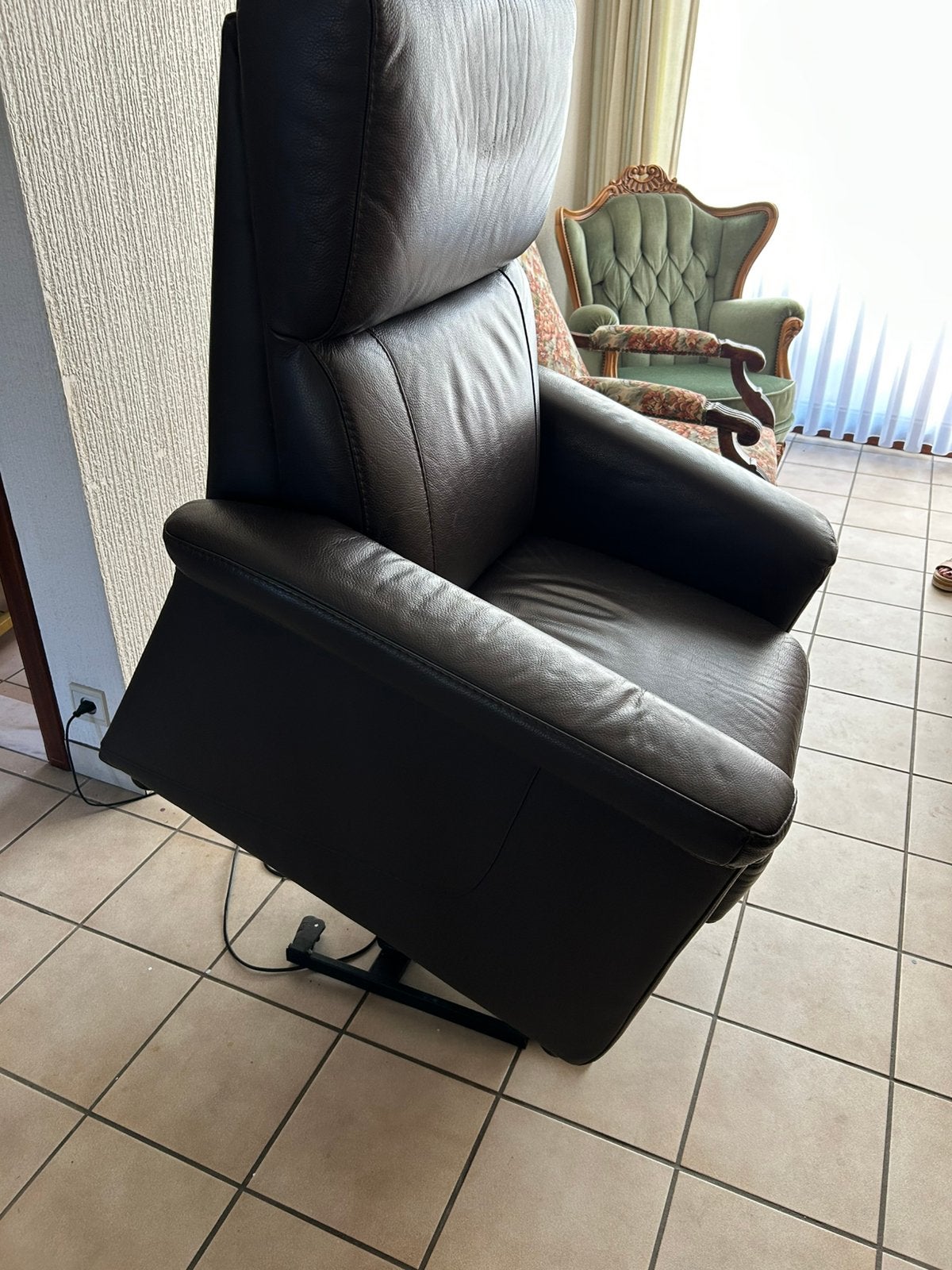 Relax zetel, elektrisch, Ophalen, Zo goed als nieuw