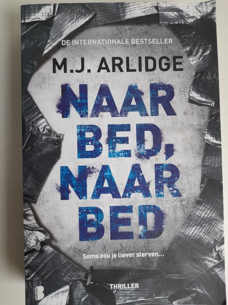 M.J.Arlidge. 10 boeken, Boeken, Ophalen of Verzenden, Zo goed als nieuw