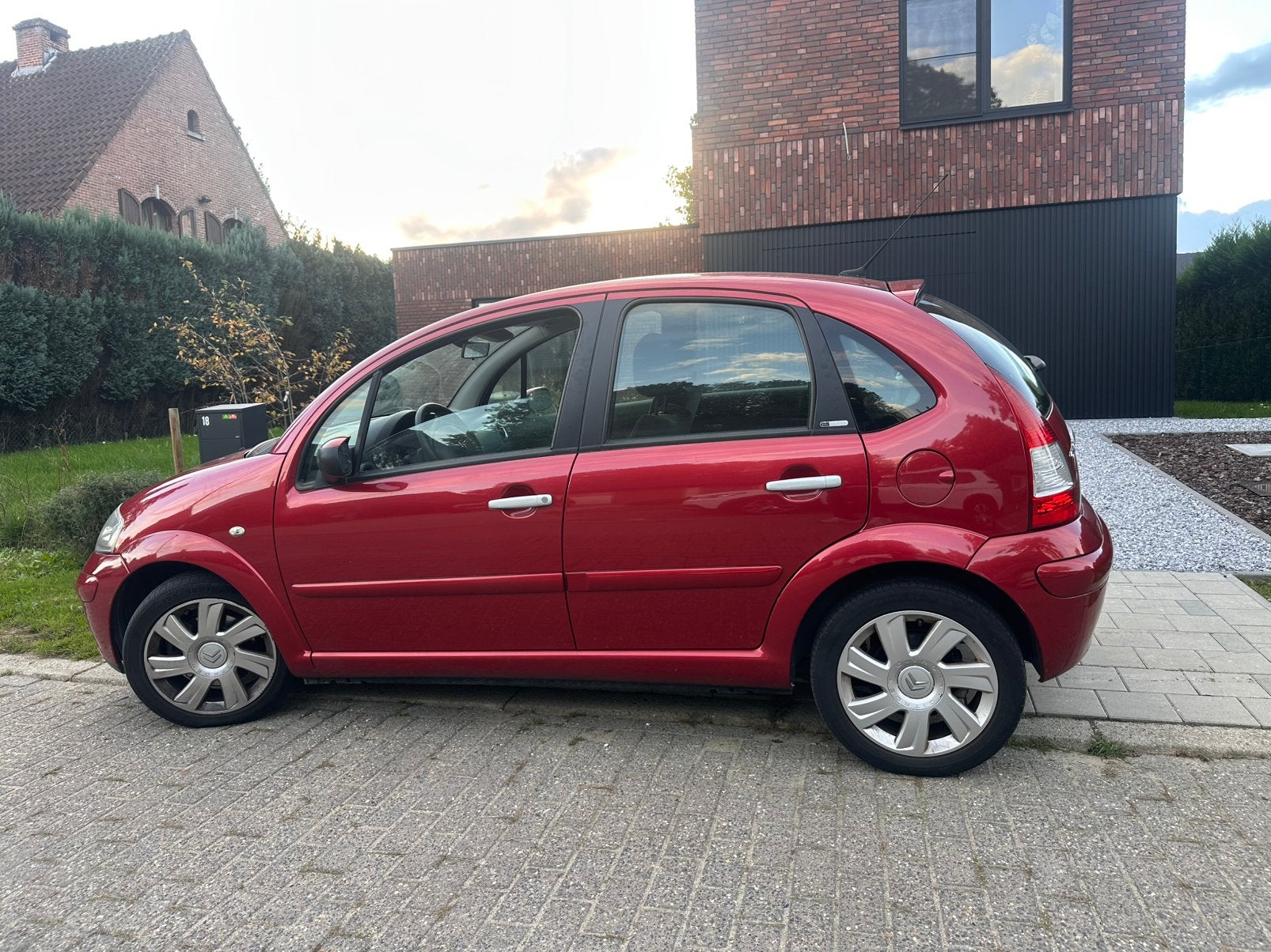 Citroen c3 BOÎTE AUTOMATIQUE - 61.ooo kilomètres 3999€, Autos, Achat, Automatique, Particulier, Essence