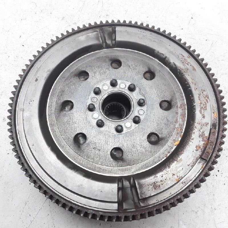 VOLANT MOTEUR BI-MASSE Toyota Corolla Verso (R10 / 11), Autos : Pièces & Accessoires, Moteurs & Accessoires, Utilisé, Toyota