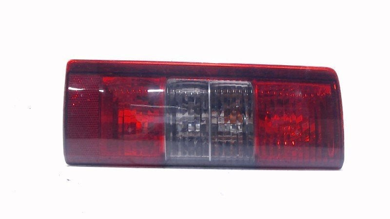 Achterlicht links buiten Opel Combo, Onderdelen@venauto.nl, Van der Ven Autorecycling B.V., Gebruikt, Ettenseweg 76, 4706 PB Roosendaal, The Netherlands