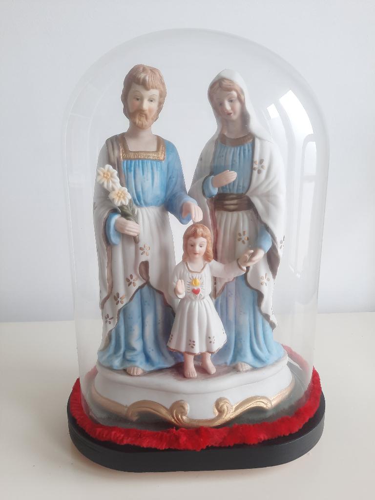 Heilig beeld onder stolp, Ophalen