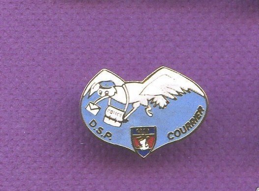 pins pigeon police paris france a322, Envoi, Comme neuf, Animal et Nature, Insigne ou Pin's