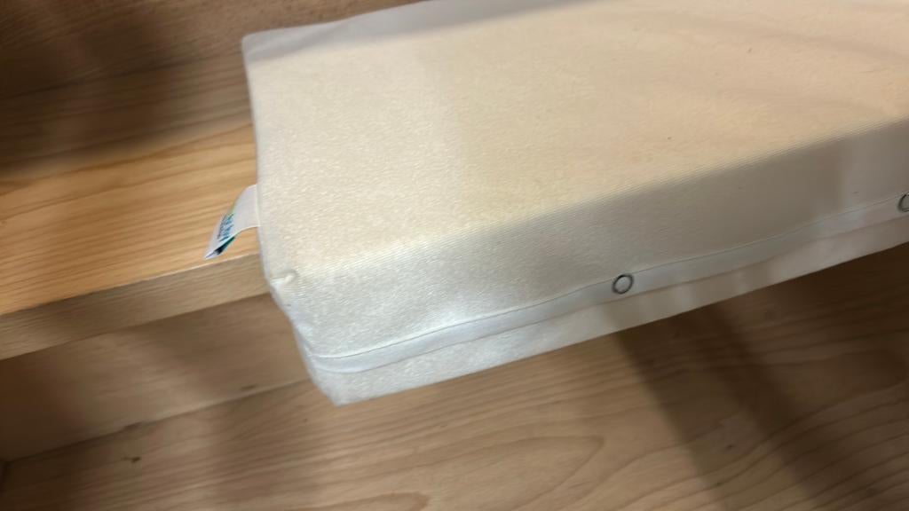 Rehausseur de matelas pour lit bébé, Enlèvement, Utilisé