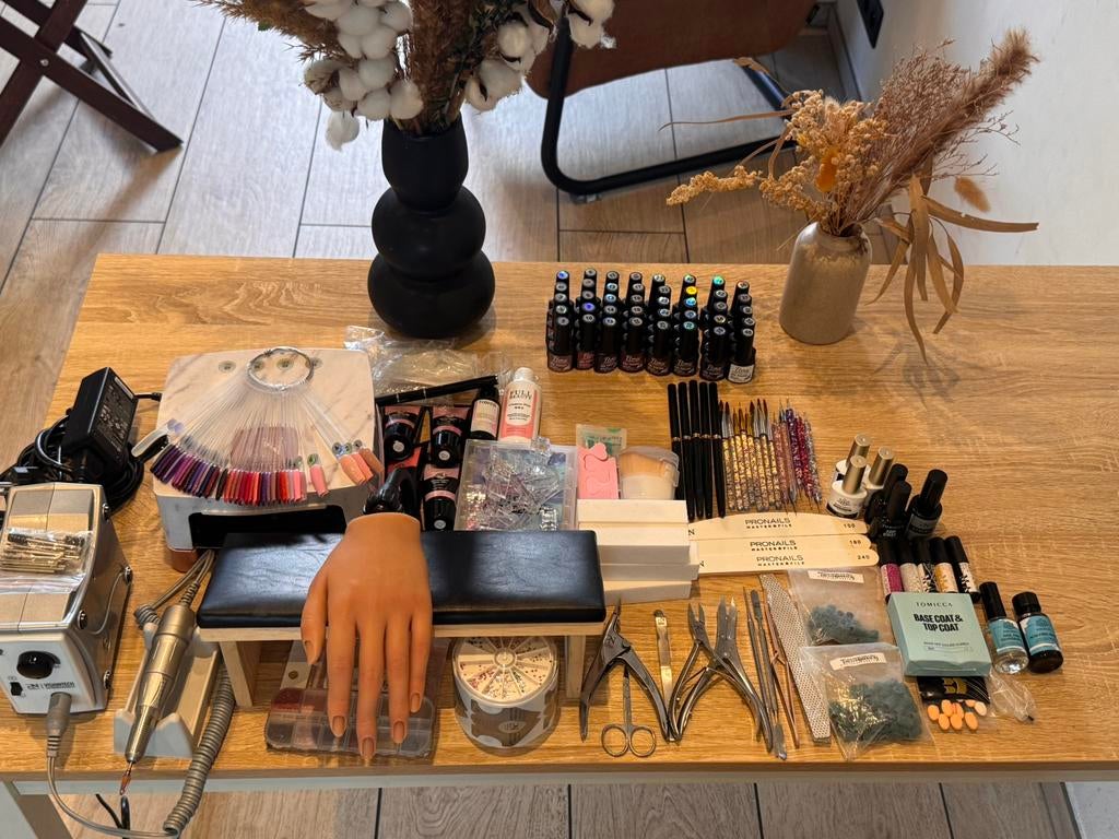 Volledig pakket nagel stylist, Enlèvement, Comme neuf, Mains et Ongles