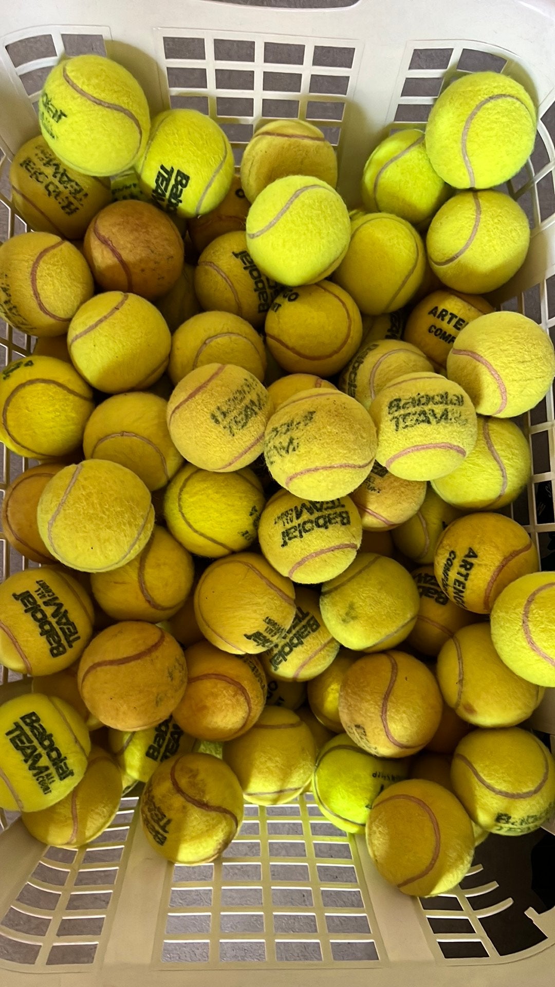 Balles de tennis usagées par 30 pièces, Animaux & Accessoires, Jouets pour chiens, Enlèvement, Comme neuf