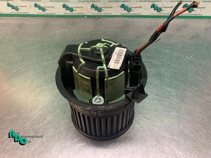Kachel Ventilatiemotor van een Citroen C4 (C4 10-), Auto-onderdelen, Overige Auto-onderdelen, Citroën, Gebruikt, 3 maanden garantie