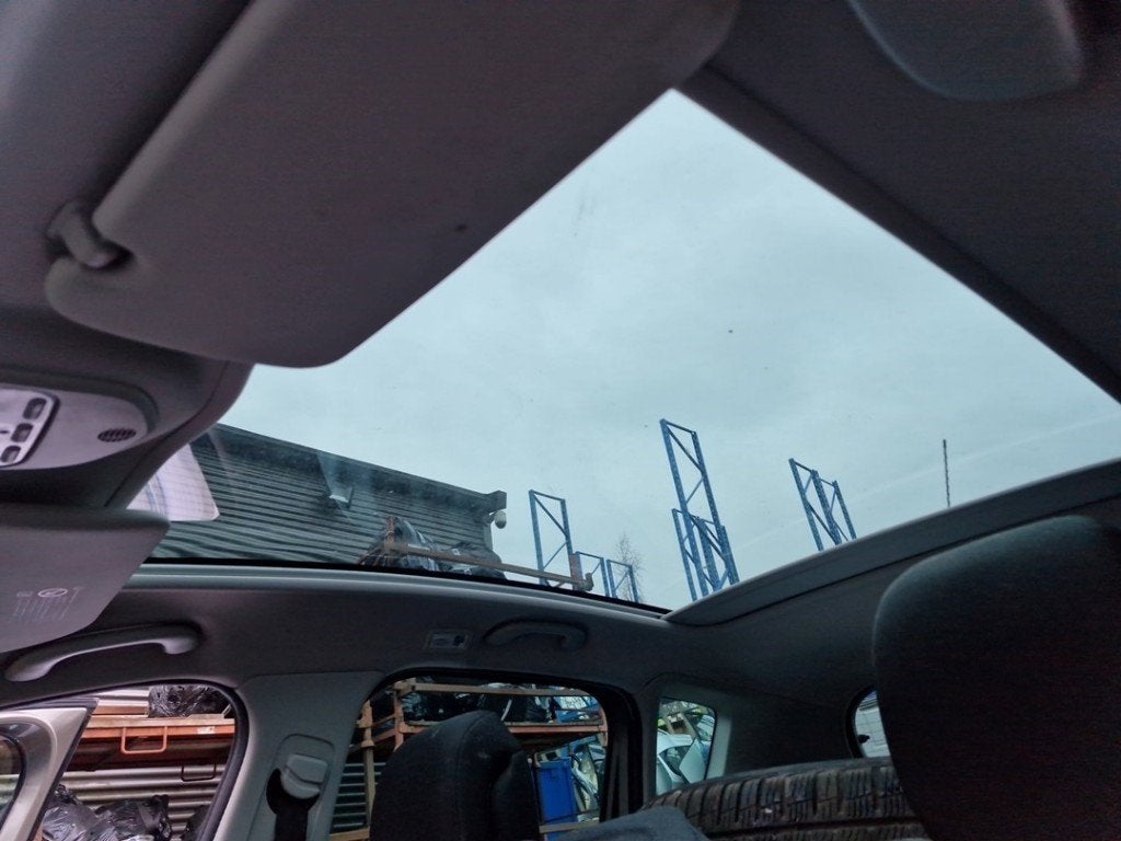 LINER OU CIEL DE TOIT Peugeot 3008 I (0U / HU) (|8337AA|), Kontakt-peugeot@peugeot.com, Utilisé, Peugeot Deutschland GmbH, Bahnhofsplatz
65423  Rüsselsheim, DE