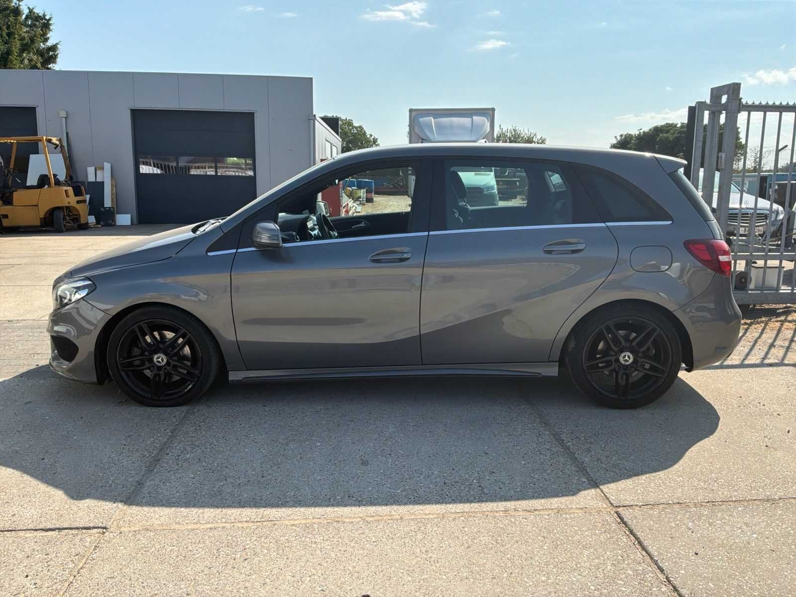 Mercedes-Benz B 220d voiture de tourisme 2016, Achat, Euro 6, Entreprise, Autre carrosserie