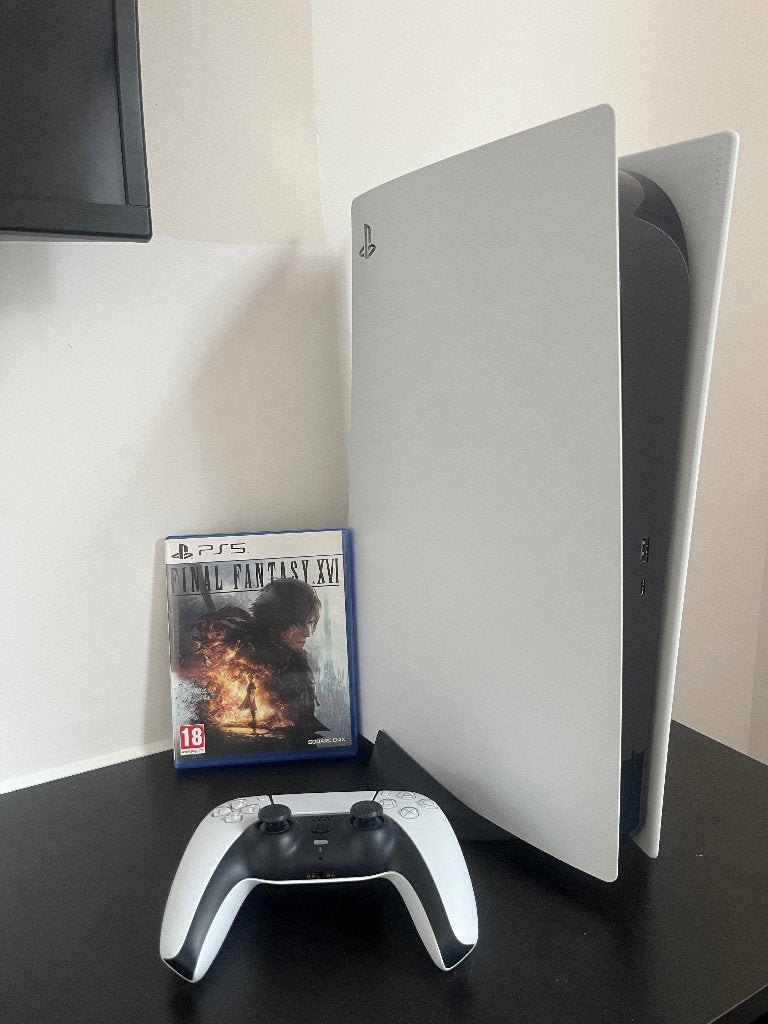 PS5 Disc Edition + Logitech headset + game, Ophalen, Zo goed als nieuw, Playstation 5