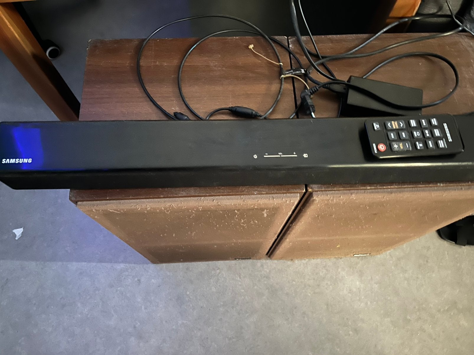 Soundbar samsung, Enlèvement, Comme neuf