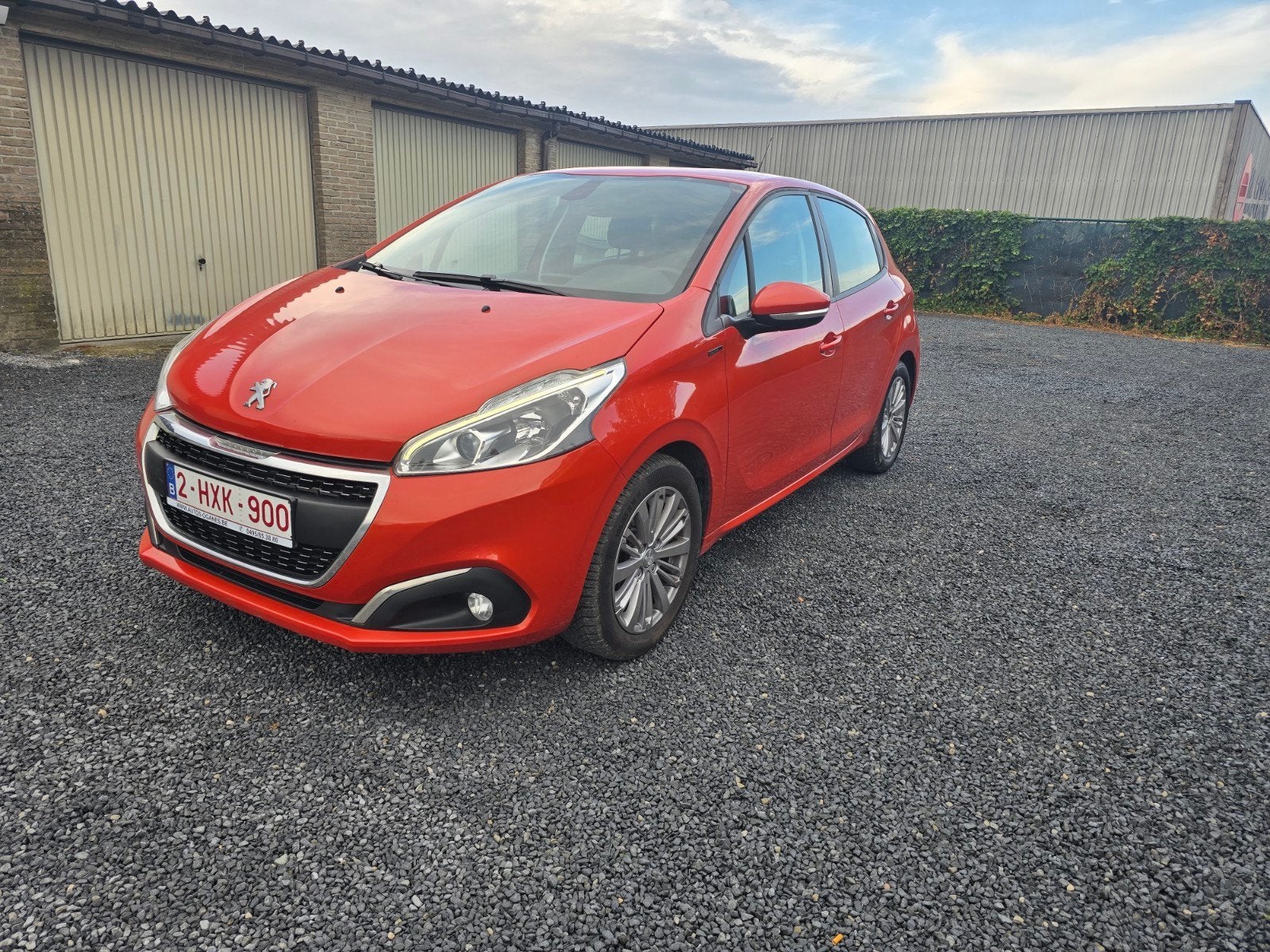 Peugeot 208 1.2 benzine 2019 bj 89000 km, Particulier, Te koop, Benzine