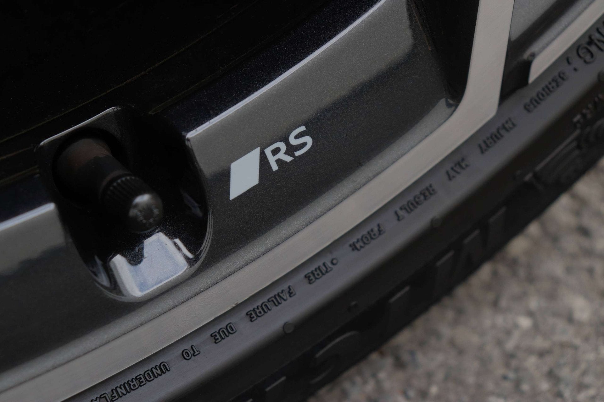 Audi A6 e-tron Sportback 83 kWh - Matrix/BlindSpot/Keyless/3, Autos, Argent ou Gris, Euro 6, Entreprise, 5 portes