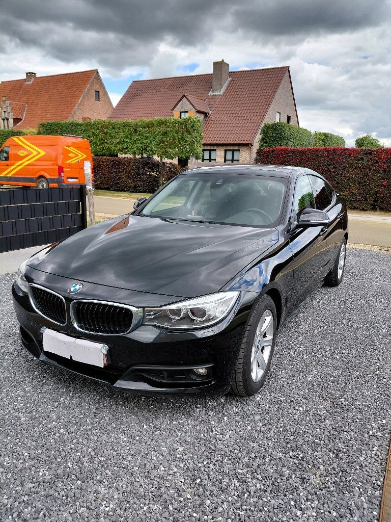 Bmw 320d gt xdrive, Auto's, Automaat, 4 cilinders, Zwart, Leder