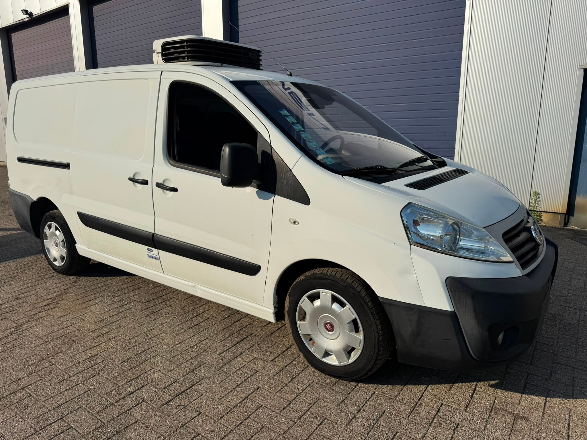 Fiat Scudo *EURO 5B-FRIGO-COLDROOM* (bj 2015), Auto's, Bestelwagens en Lichte vracht, 94 kW, 1987 kg, Gebruikt, 128 pk