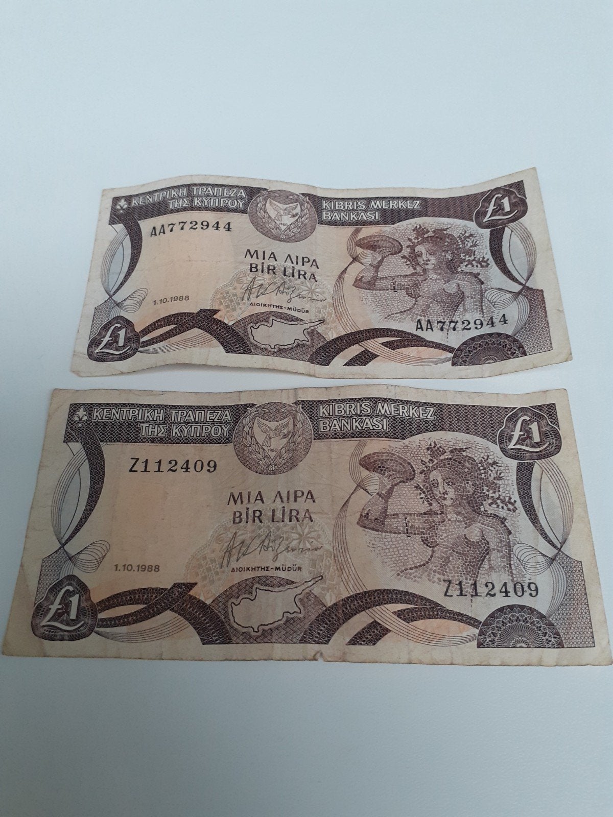 Cyprus, Timbres & Monnaies, Enlèvement