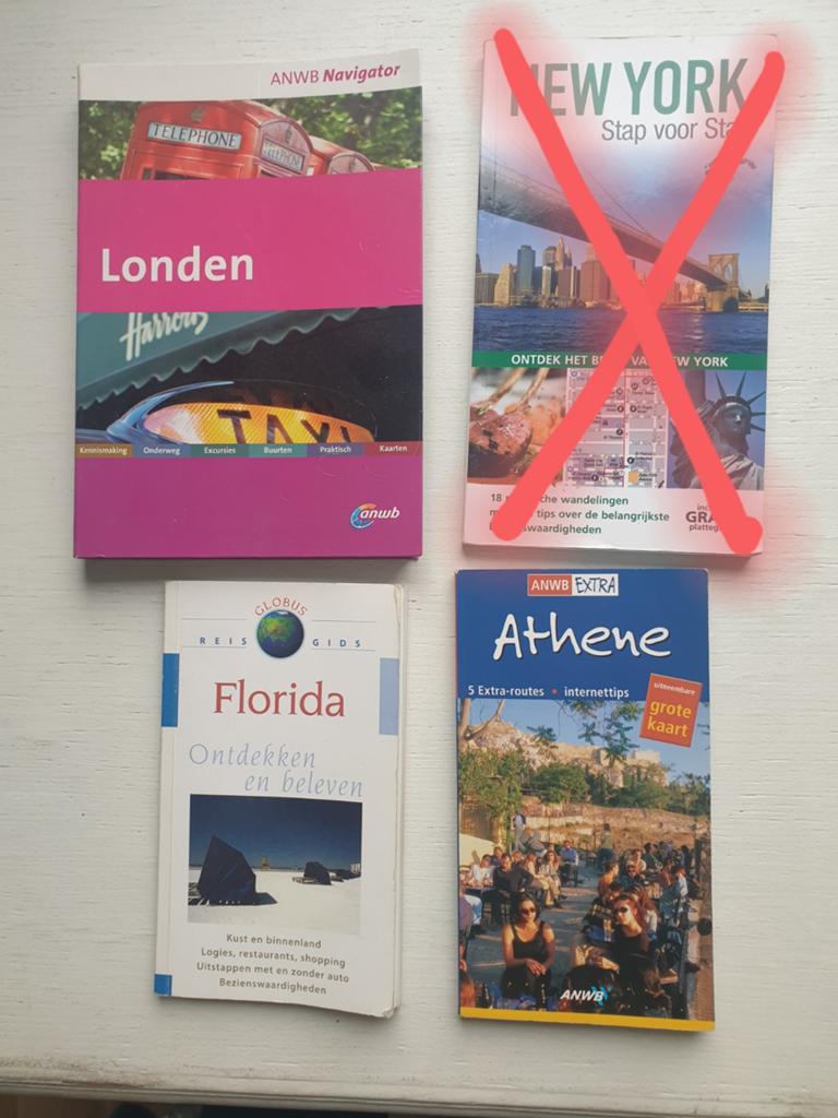 Reisgidsen

(2 euro per stuk), Boeken, Ophalen of Verzenden