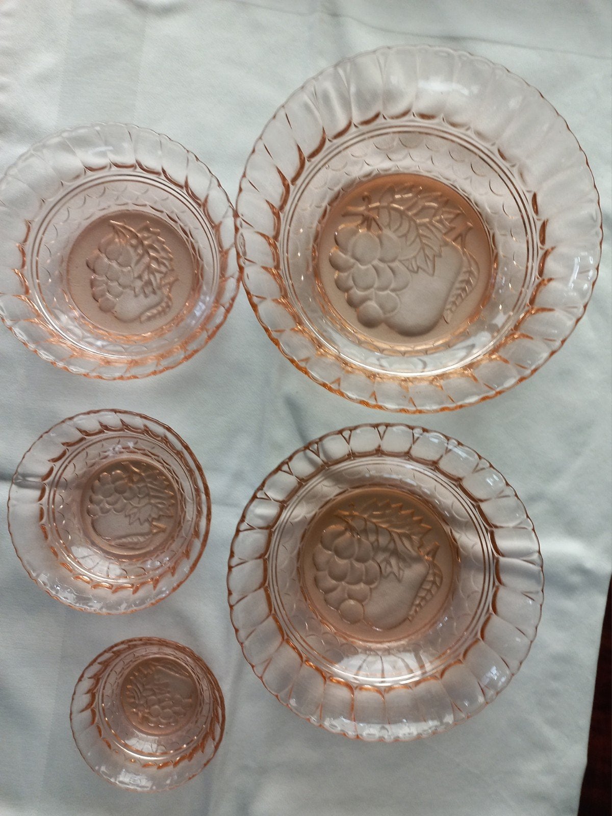 Verreries de Scailmont. 'Rosaline' glas nestschalen-set, Ophalen of Verzenden
