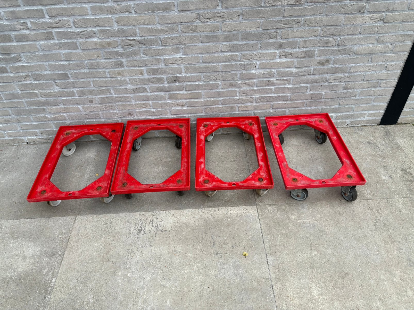 Trolley 4 stuks, Ophalen