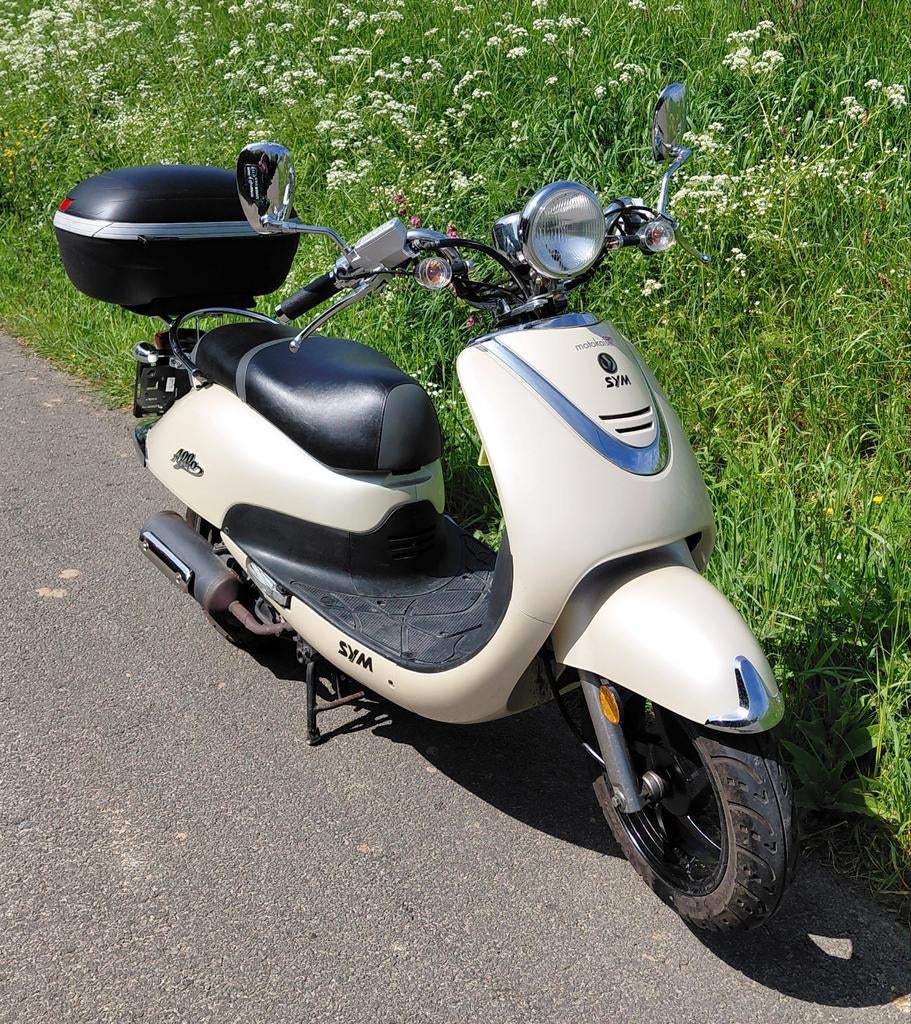 Sym Allo B-klasse 4'758km 45km/u Bwjr 2012 + Grote topcase, Fietsen en Brommers, Scooters | SYM, Ophalen, Gebruikt, Allo, 49 cc