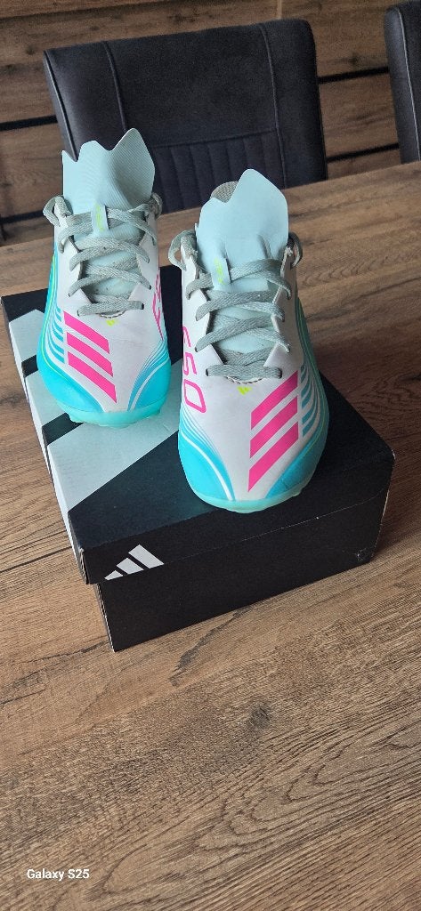 Chaussure de foot garçon, Sports & Fitness, Football, Enlèvement, Utilisé, Chaussures