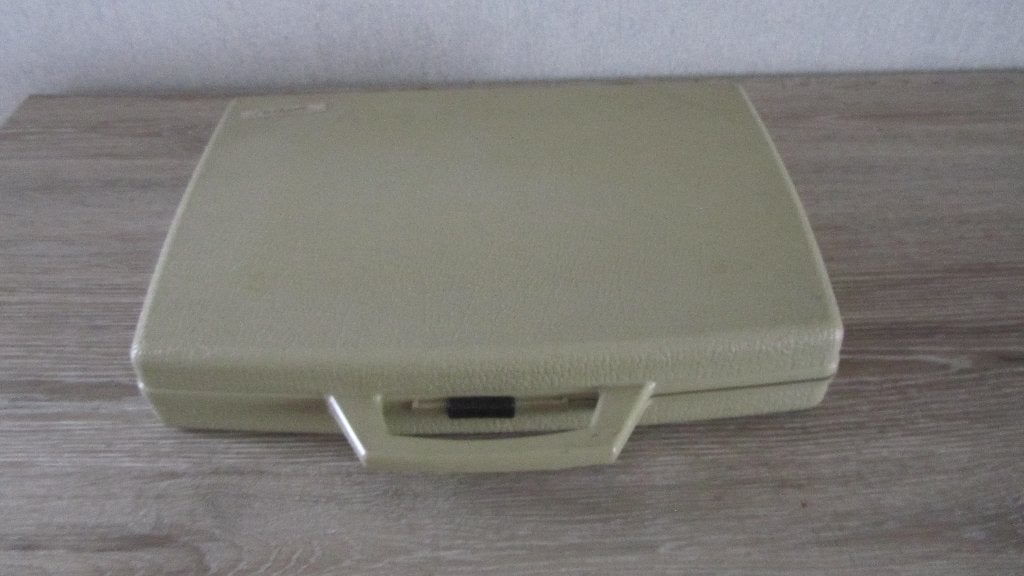 Box met 8 gezelschapsspelen, Drie of vier spelers, Ophalen of Verzenden, Zo goed als nieuw