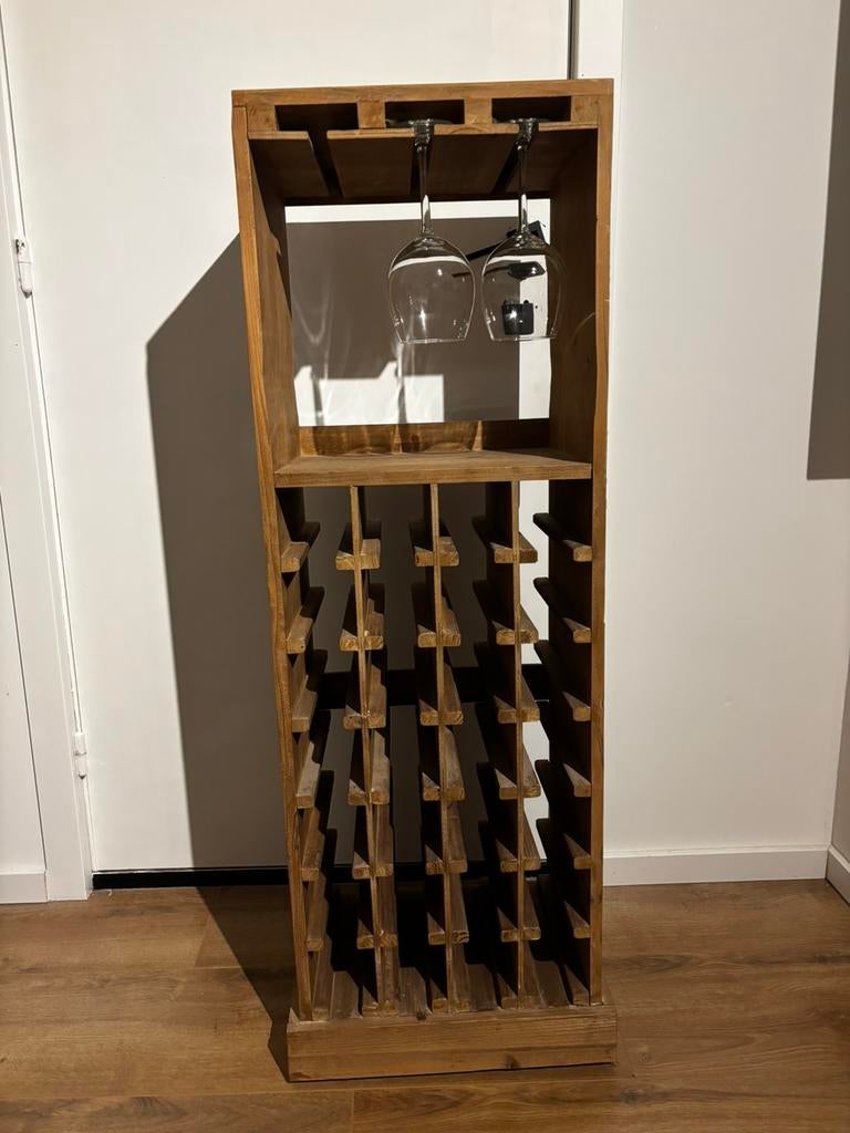 Loods5 wijnkast, Ophalen, Zo goed als nieuw