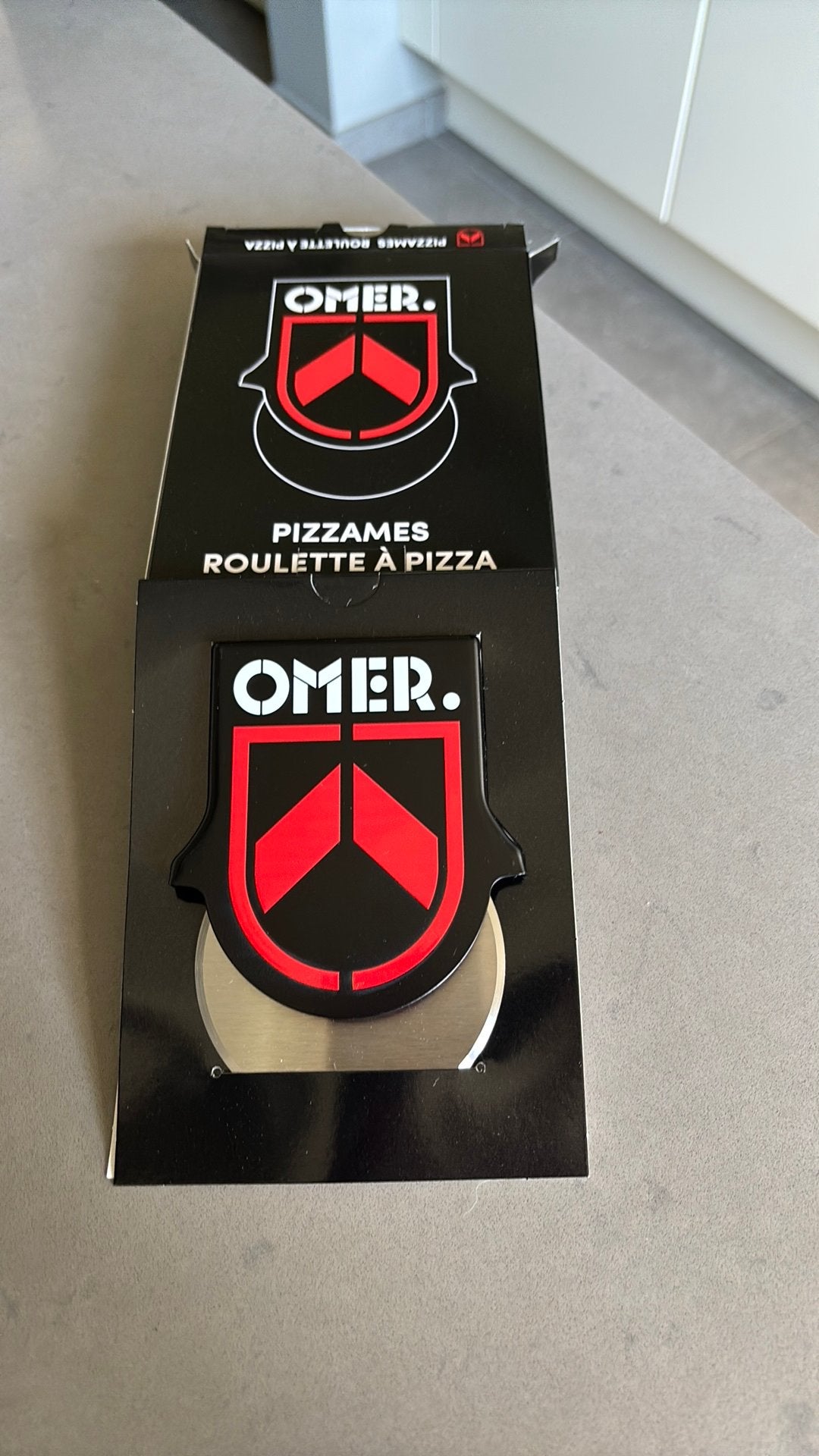 Couteau à pizza OMER, Collections, Enlèvement ou Envoi, Neuf