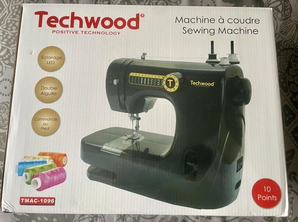 Machine à coudre Techwood comme neuve, Hobby & Loisirs créatifs, Machines à coudre & Accessoires, Enlèvement, Comme neuf, Machine à coudre