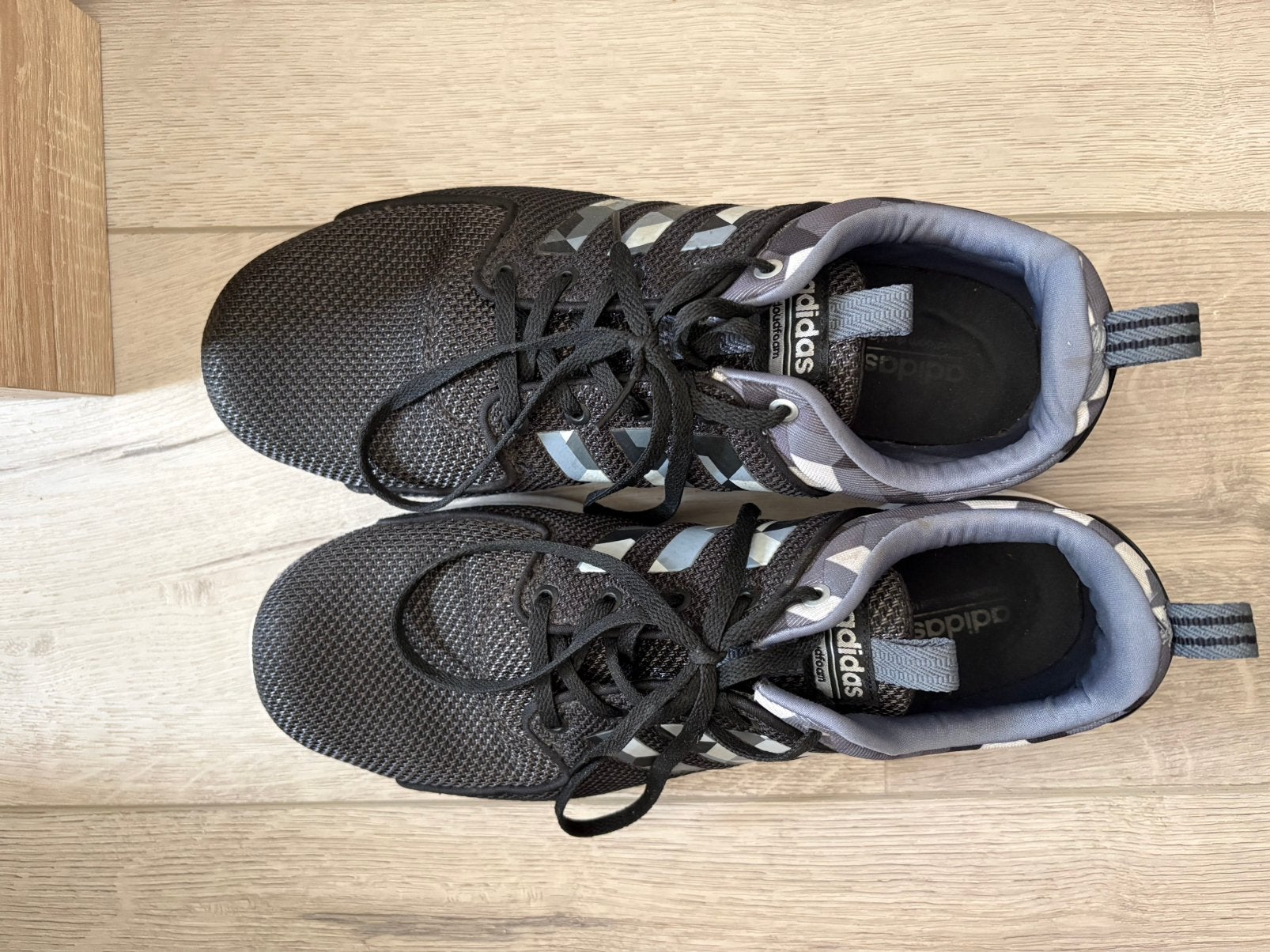 Adidas schoenen maat 46, Ophalen, Zo goed als nieuw