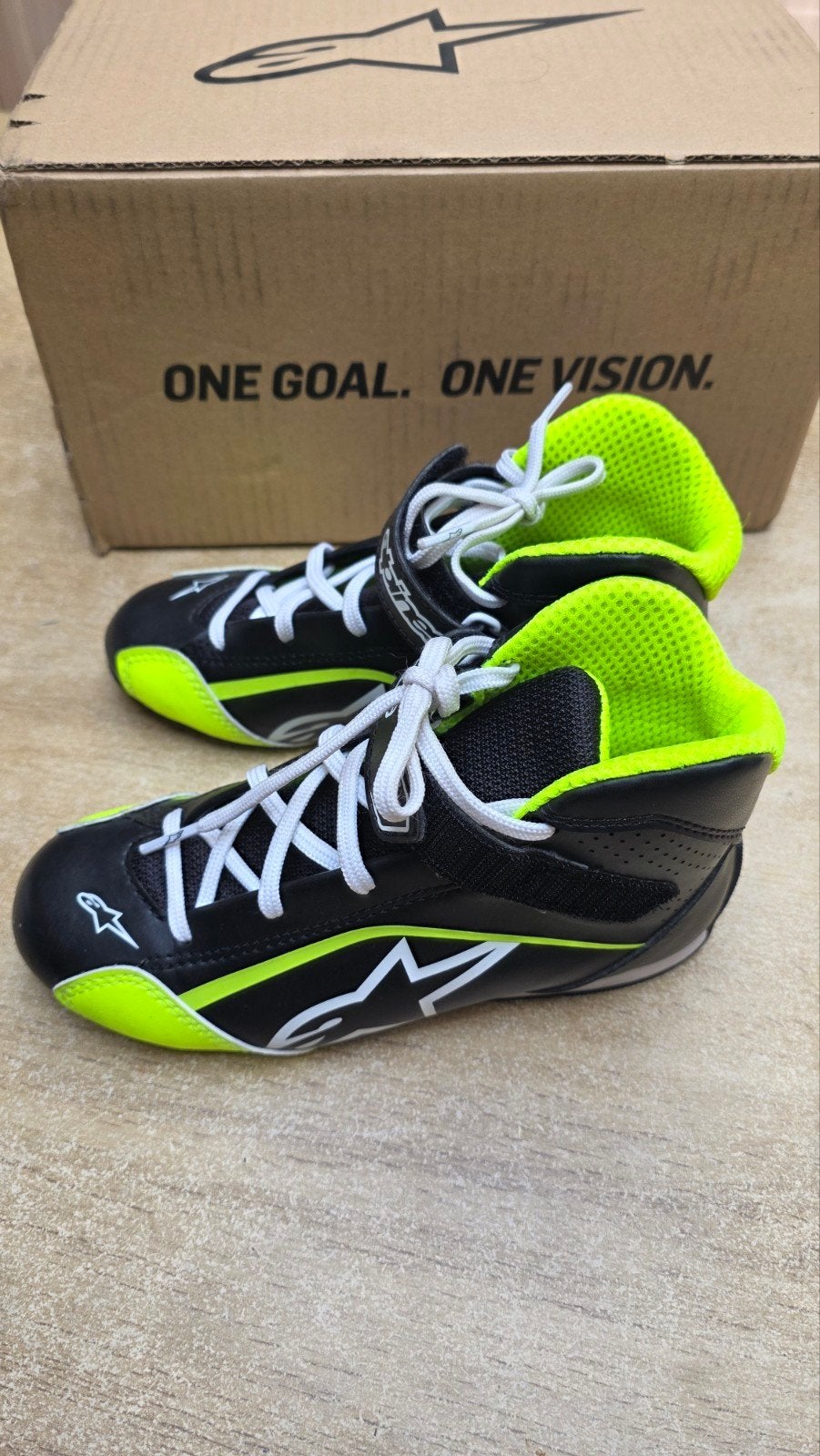 Alpinestars kids maat 32, Sports & Fitness, Karting, Enlèvement, Utilisé, Vêtements ou Chaussures