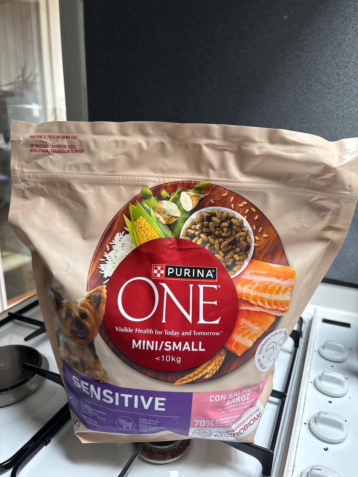 Purina ONE Mini/Small Sensitive (zalm en rijst) van 1,5 kg., Dieren en Toebehoren, Ophalen of Verzenden, Hond