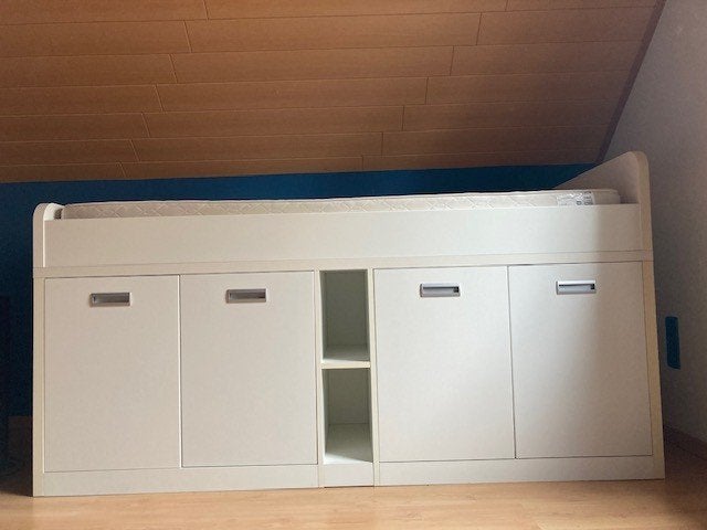 Demi-lit superposé avec placard sous le lit avec portes, Maison & Meubles, Chambre à coucher | Lits superposés & Lits mezzanines
