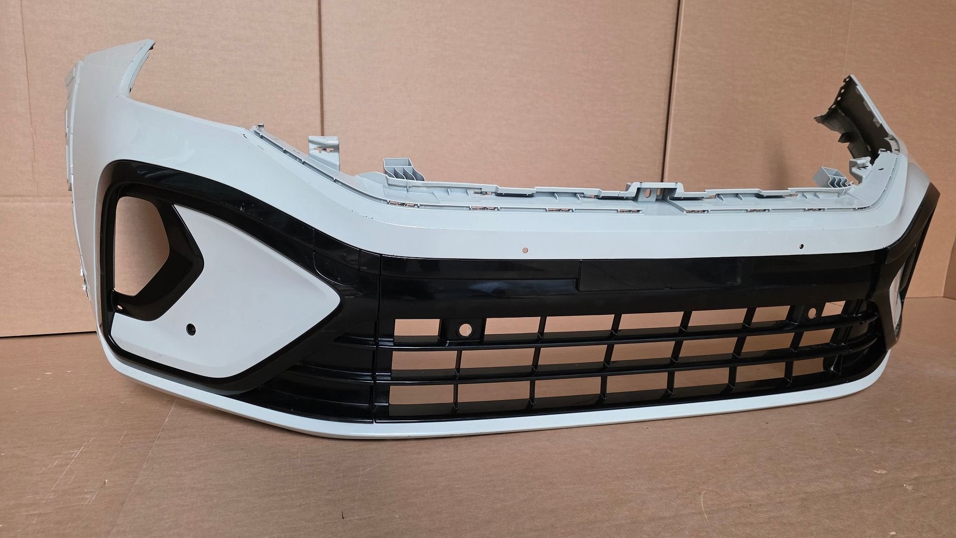 Voorbumper Volkswagen Taigo R-line Bumper VW R LINE VW L A7A, Volkswagen, -, Origine de la pièce connue, Utilisé